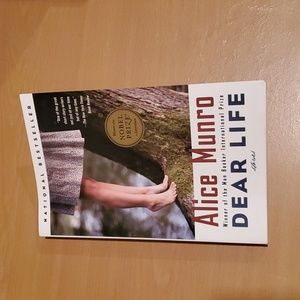 Dear Life by Alice Munro